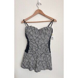 TROPICAL ESCAPE WOMENS BLACK & WHITE GEOMETRIC SKATER SWIM DRESS FLOWY SIZE 14